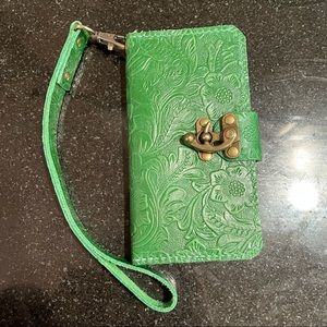 NWOT Genuine leather wallet wristlet for iPhone X
